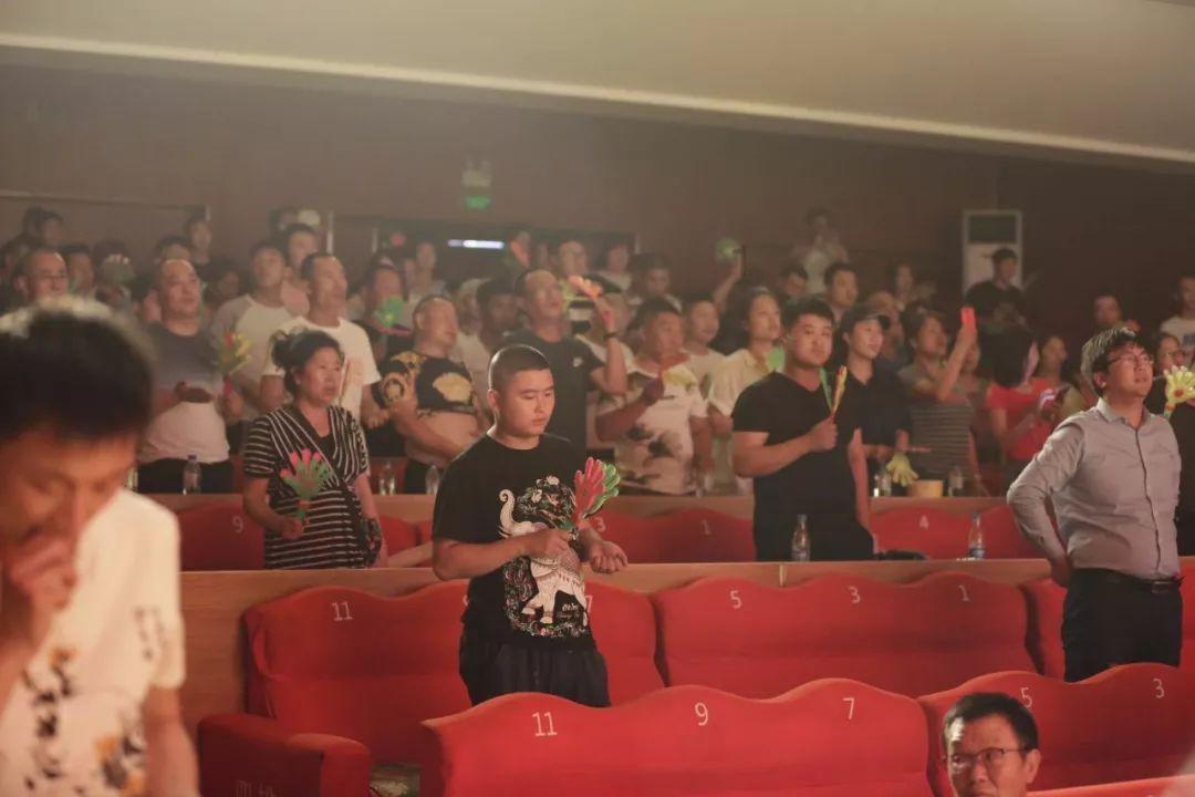 年轻人为什么不恋爱？游戏画面